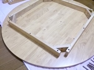 assembly table