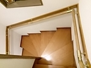 便利屋-奈良-階段-手すり-取り付け